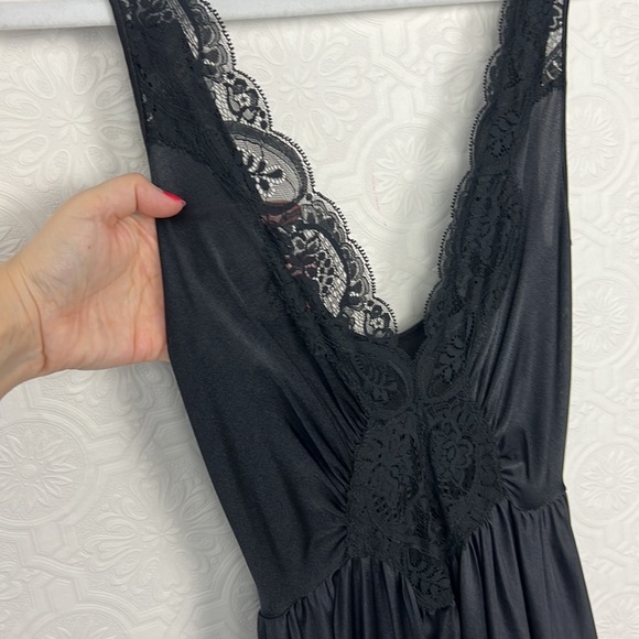Vintage Olga Romantic Goth Lingerie Swing Dress Silky Lace Black Gothcore Slip - Picture 8 of 14